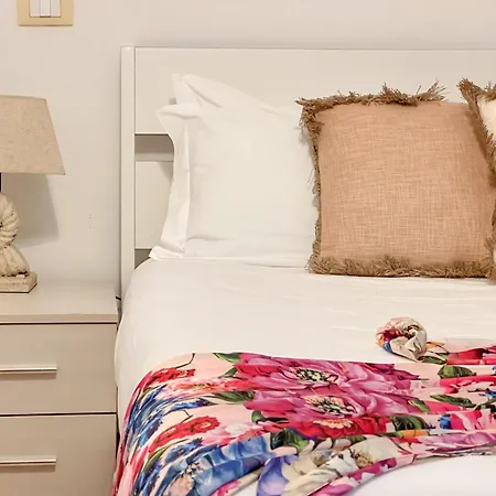 Flowers & Apartment *